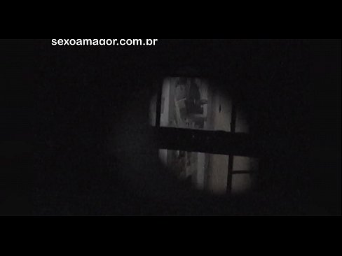 ❤️ Blondie é gravada en segredo por un voyeur do barrio escondido detrás de ladrillos ocos ☑ Sexo de calidade a nós gl.bladesoul.top ❤
